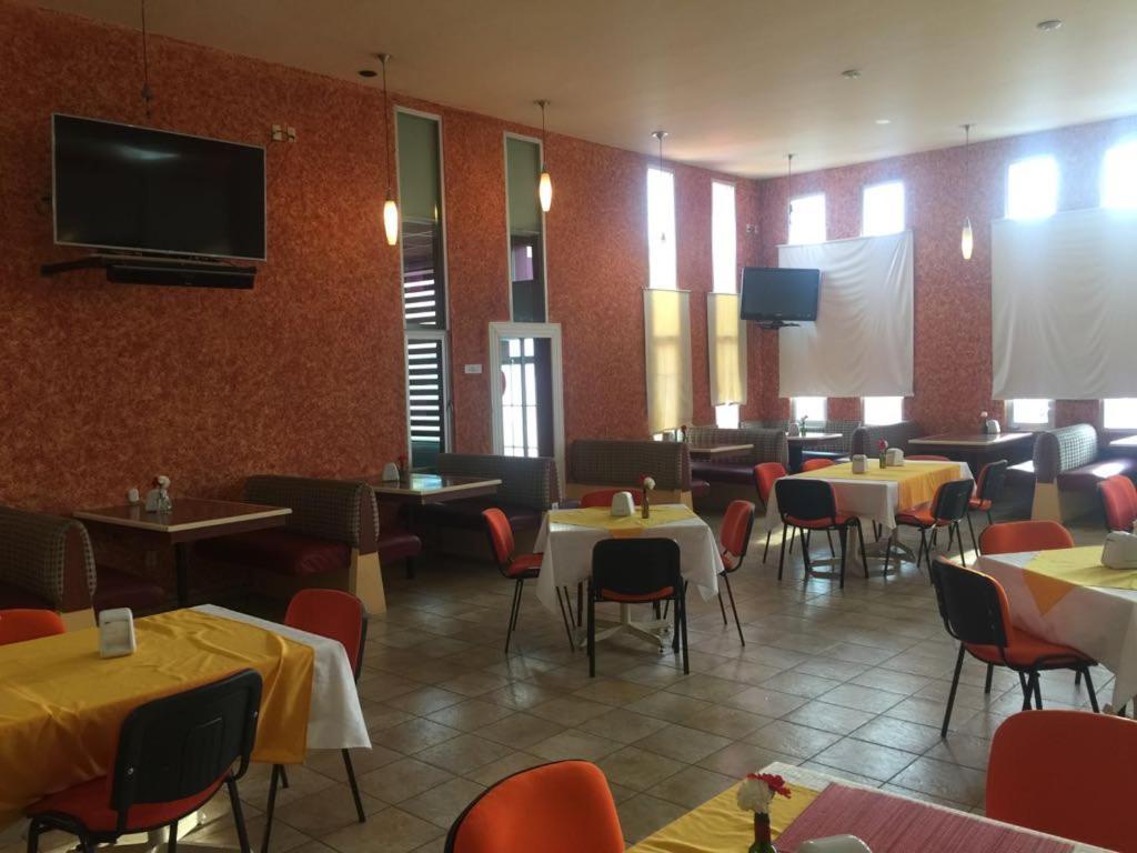 戴尔法利酒店 Pachuca 外观 照片