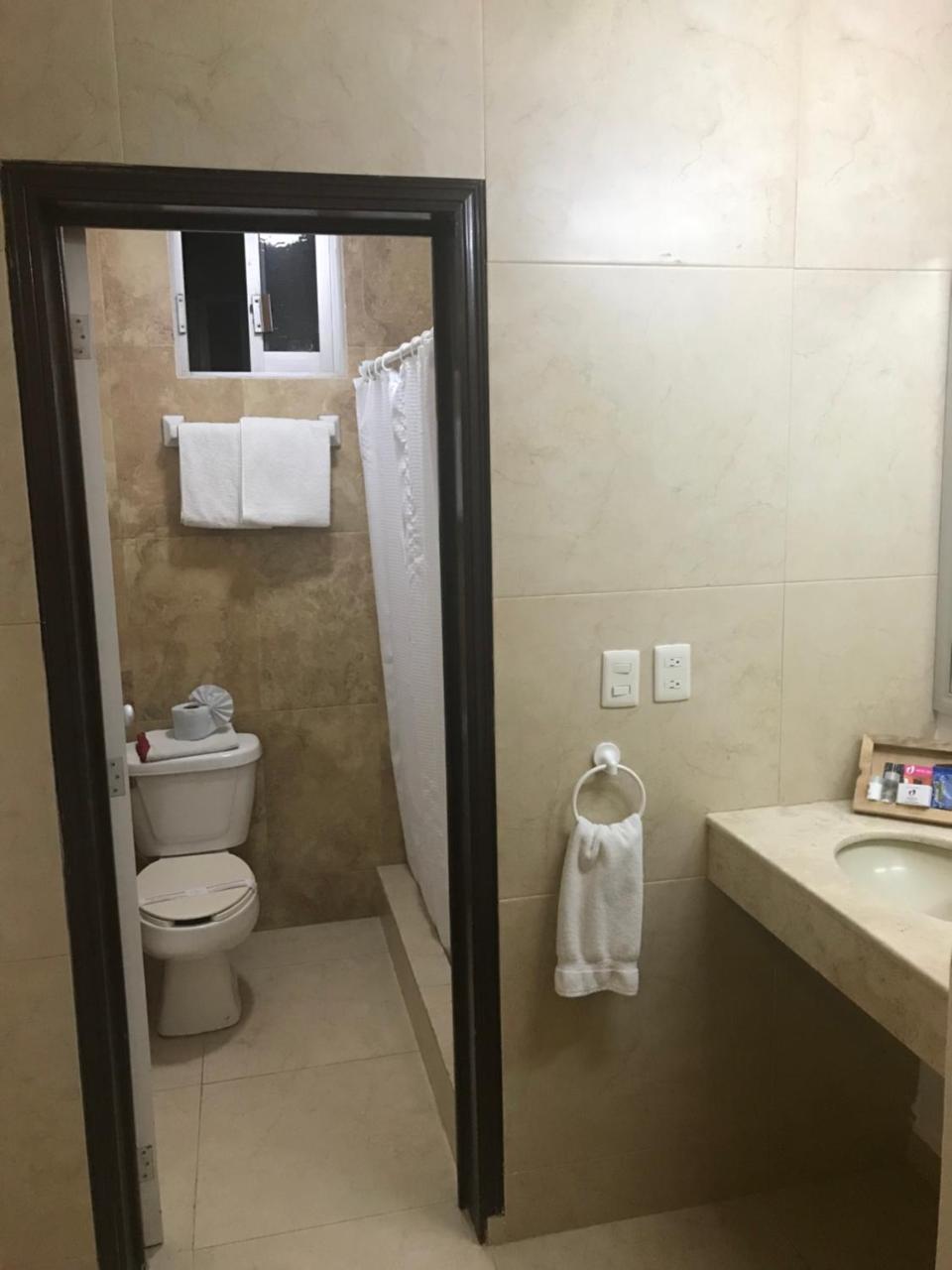 戴尔法利酒店 Pachuca 外观 照片
